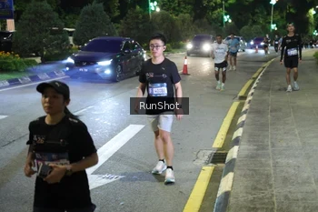 Runner Photo 4245730