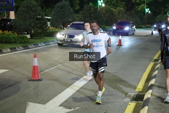 Runner Photo 4245740