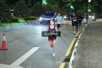Runner Photo 4245755