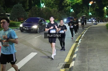 Runner Photo 4245772