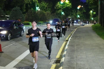 Runner Photo 4245774