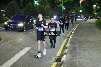 Runner Photo 4245775