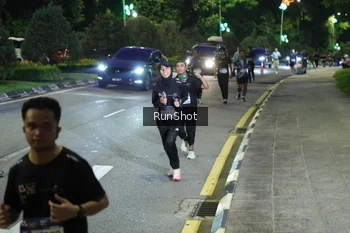 Runner Photo 4245788