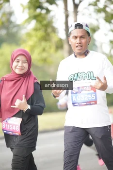 Runner Photo 4245794
