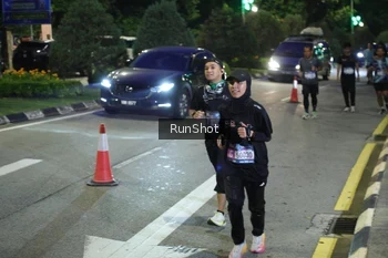 Runner Photo 4245797