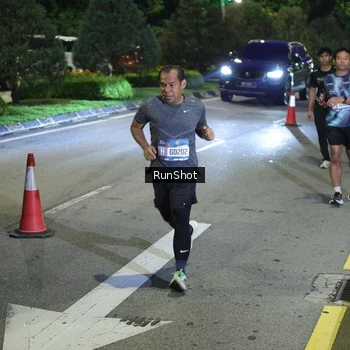 Runner Photo 4245811