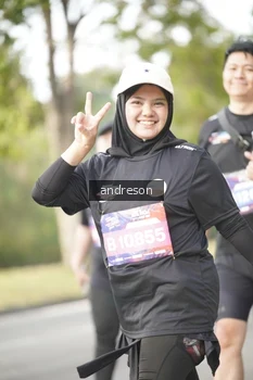 Runner Photo 4245839