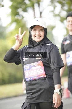 Runner Photo 4245850