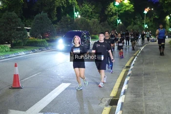 Runner Photo 4245894