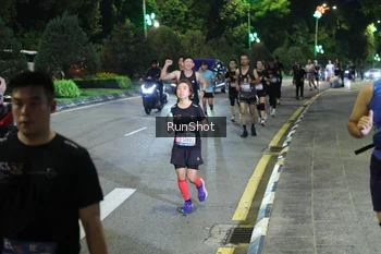 Runner Photo 4245899