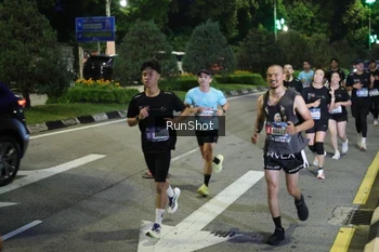 Runner Photo 4245912