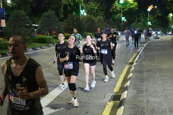Runner Photo 4245923