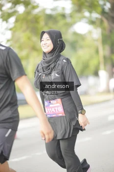 Runner Photo 4245933