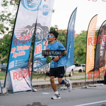 Runner Photo 424595