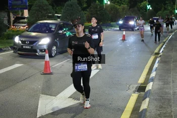 Runner Photo 4245959