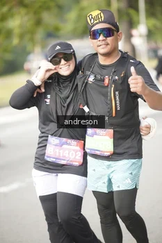 Runner Photo 4245981