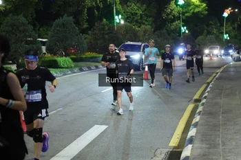 Runner Photo 4245992