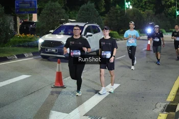 Runner Photo 4245997