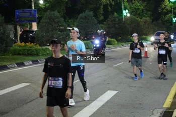 Runner Photo 4246007
