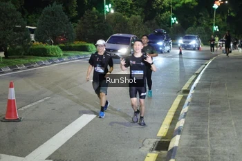 Runner Photo 4246018