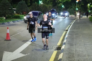 Runner Photo 4246021