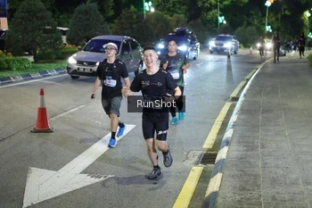 Runner Photo 4246029