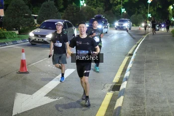 Runner Photo 4246038