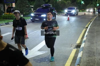 Runner Photo 4246039