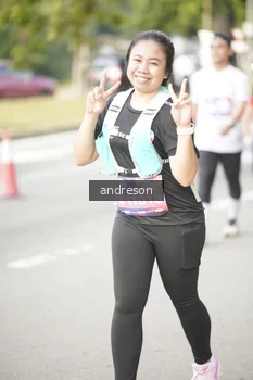 Runner Photo 4246149