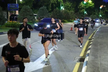 Runner Photo 4246152