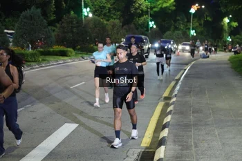 Runner Photo 4246162