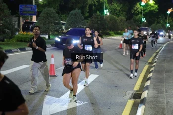 Runner Photo 4246167