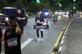 Runner Photo 4246189