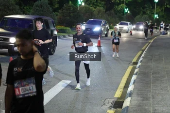 Runner Photo 4246208