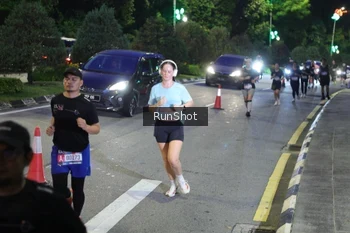Runner Photo 4246227