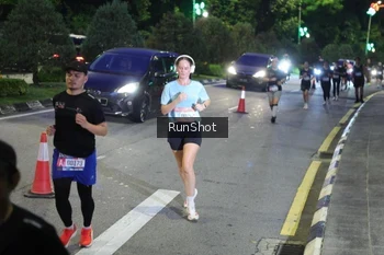 Runner Photo 4246229