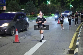 Runner Photo 4246236