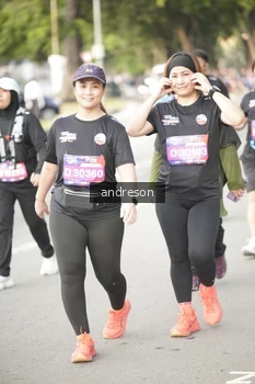 Runner Photo 4246241