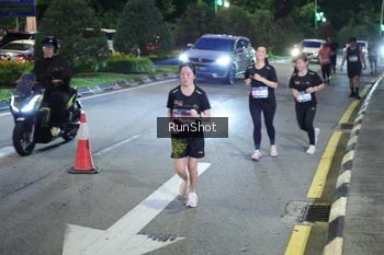 Runner Photo 4246256