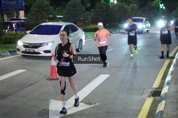 Runner Photo 4246265