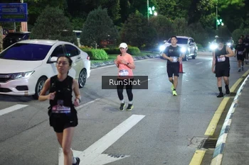 Runner Photo 4246269