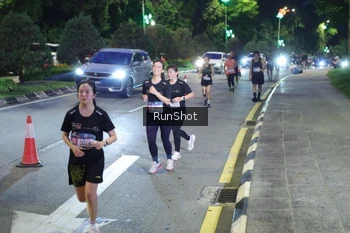 Runner Photo 4246273