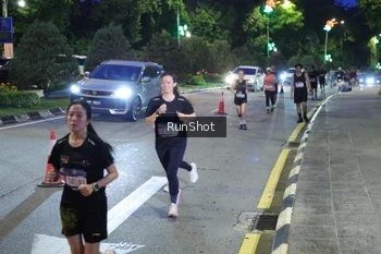 Runner Photo 4246274
