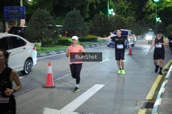 Runner Photo 4246275
