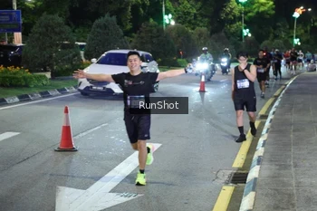Runner Photo 4246284