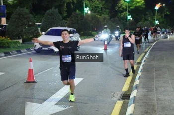 Runner Photo 4246287