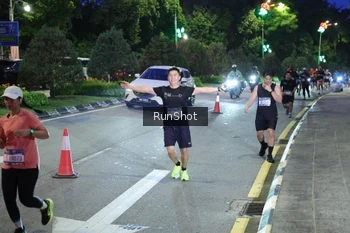Runner Photo 4246297