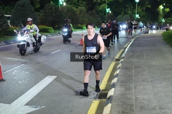 Runner Photo 4246303