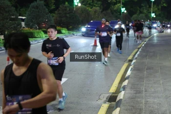 Runner Photo 4246321