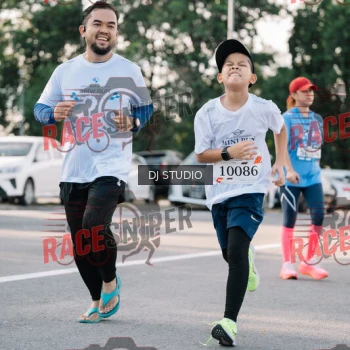 Runner Photo 424634
